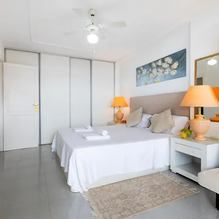 2 Sun Flower Gigantes Apartment *